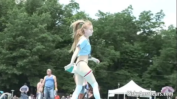 Watch Amateur blonde is on the stage teasing the crowd best Clips