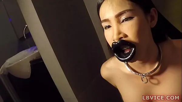 Watch Thai transsexual Donut drinks pee and gives blowjob best Clips