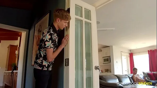 Nézd meg a NextDoorTaboo - Ryan Jordan's Excited To Learn His Stepbrother's Gay legjobb klipet