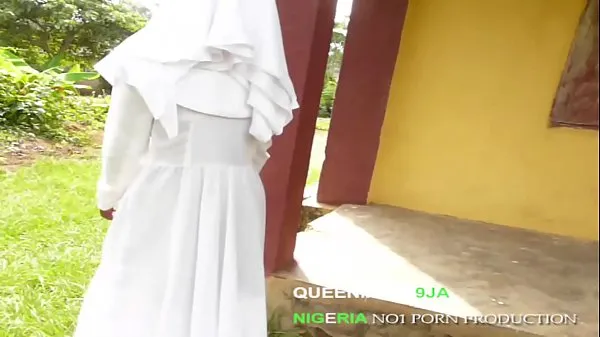 Se QUEENMARY9JA- Amateur Rev Sister got fucked by a gangster while trying to preach beste klipp