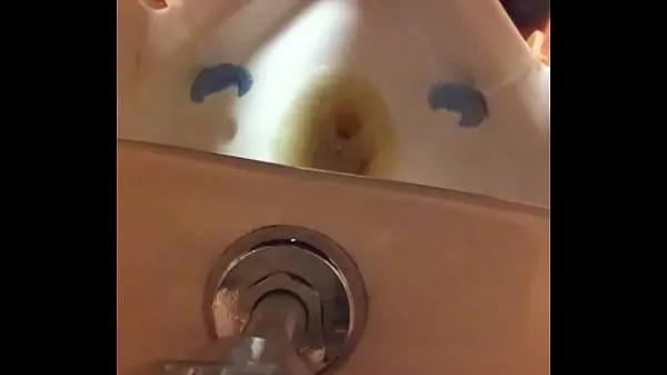 شاهد Mike3642 pissing at urinal أفضل المقاطع