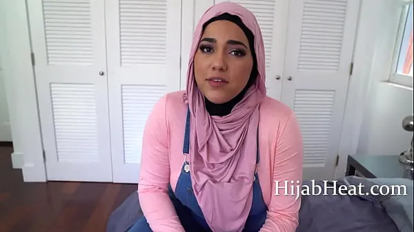 Watch Chubby Arab Stepsis Gets Me Hummus Hoping To Get Some best Clips