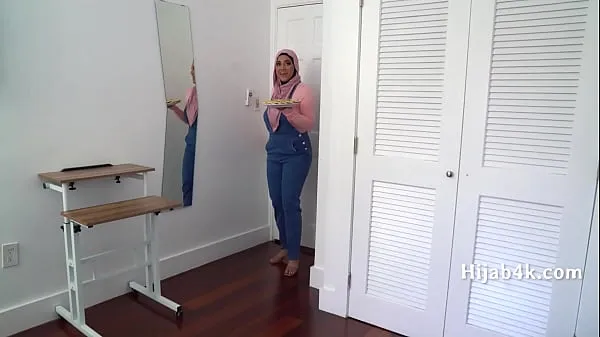 Watch Corrupting My Chubby Hijab Wearing StepNiece best Clips